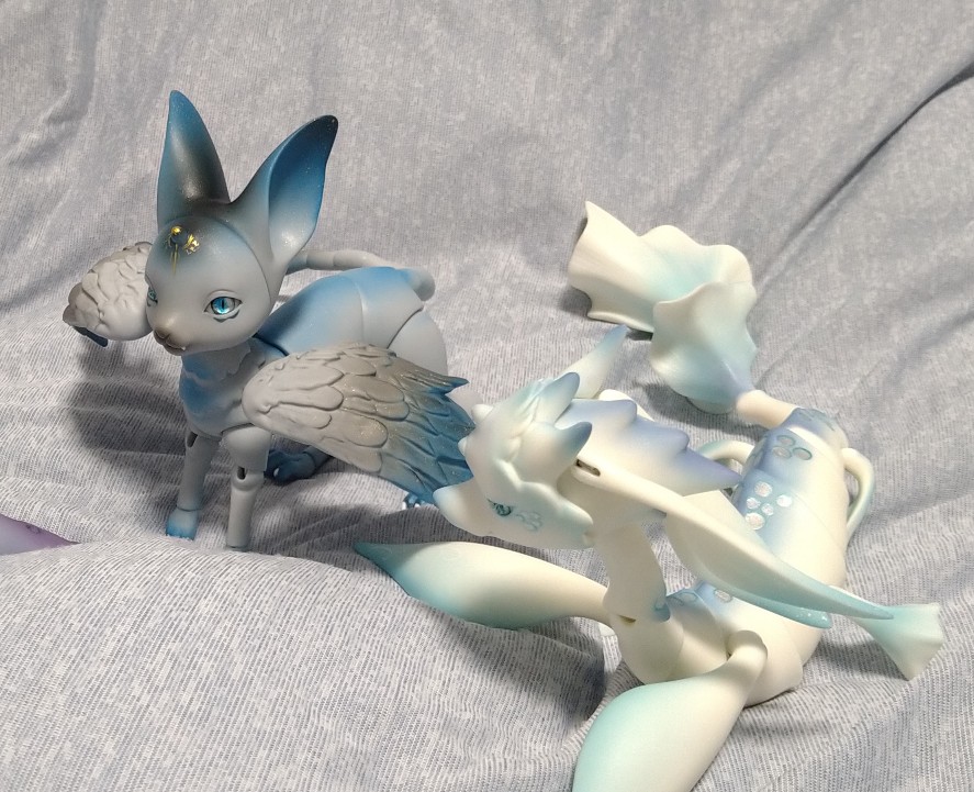 Leticia_Night's tweet photo. あと忘れてはいけないお迎えも。
獣好きなので再受注で思い切ってポチったのが7月初め。今日やっと届きました〜🎉
うまくバランスとれば自立もできなくはない。肉球かわいい(*´ω`*)
が、しかし→続く
#DreamValley #AshInNoon https://t.co/ADnpYaL2Wg