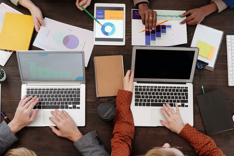 Alexpet07390239's tweet photo. Transform your eCommerce Store with Magento Developer agency
 A professional Magento developer can help you customize your store, optimize it for performance, and ensure that it meets all the latest standards in eCommerce.
https://t.co/55V3qvnu96 https://t.co/iJTUpYyaGg