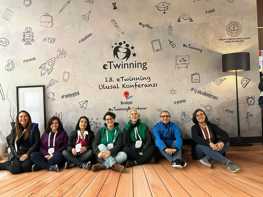 mugla_mem's tweet photo. eTwinning 13. Ulusal Konferansı
📌Antalya

eTwinning Türkiye Ulusal Destek Servisi tarafından düzenlenen eTwinning 13. Ulusal Konferansı, 26 - 28 Aralık 2022 tarihleri arasında ilimiz öğretmenlerimizin de katılımıyla Antalya'da gerçekleştiriliyor.
@tcmeb @emrecay55 @tretwinning https://t.co/Po5Z6FdAnK