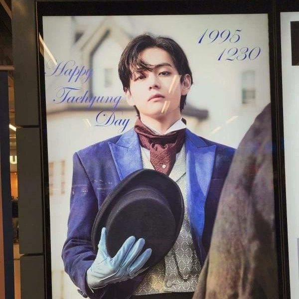 yyee718's tweet photo. happy birthday our love taehyung
#bts #防彈少年團 #v #金泰亨 #泰亨 #taehyung #kimtaehyung #김태형 #태형 #뷔 #泰亨生日應援 #taehyungbirthday #taehyungday #happytaehyungday #happyvday
#HappyBirthdayTaehyung
#vbirthdayproject #vday #veautifulday
#hongkong #香港 https://t.co/S7tRXqmi1N