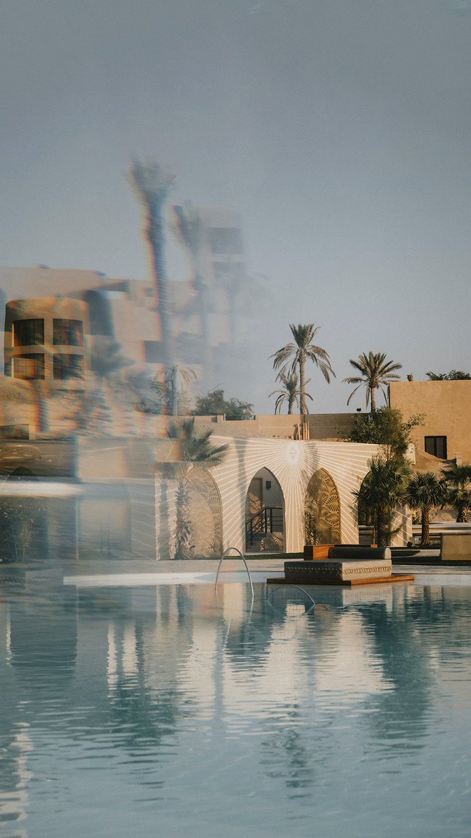 Escape to paradise and join the Terra Solis Pool Scene, where the sun shines bright, and the water sparkles like diamonds. Relax in a cabana and let the DJ's beats set the mood as you sip on delicious cocktails and savor tasty bites.