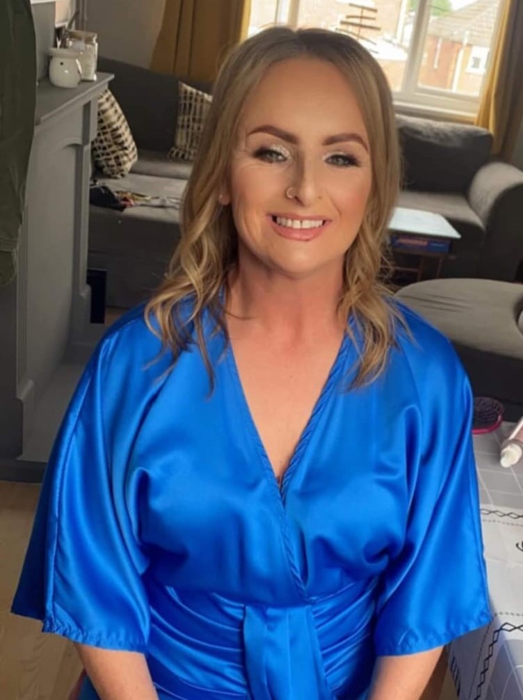 Tributes flood in for 'one in a zillion' mother who who died suddenly: bit.ly/3C2wKBy