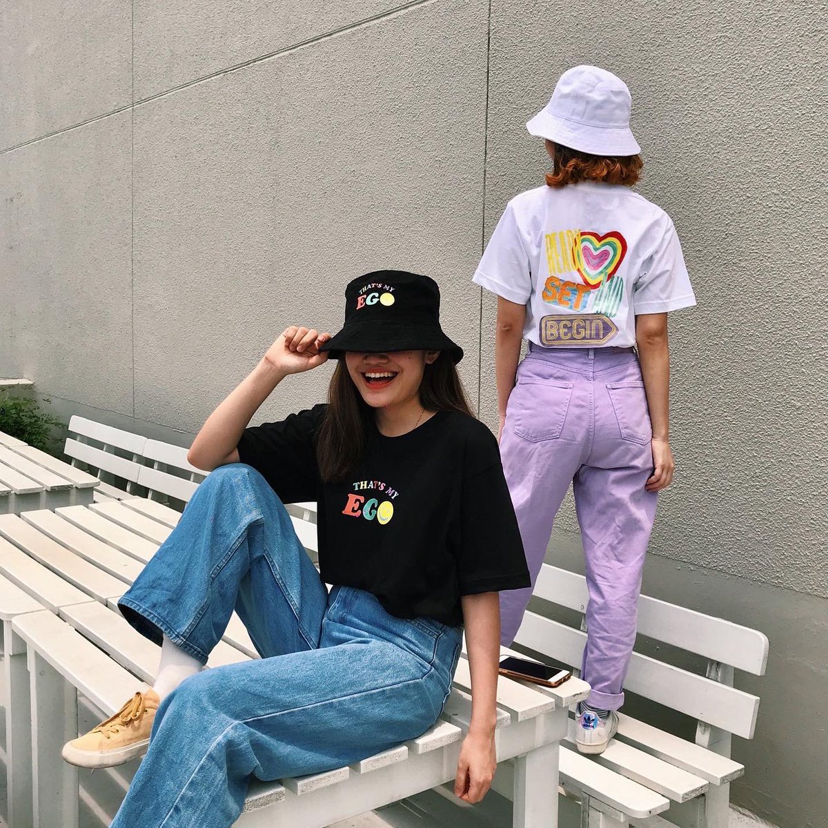 💜 รายละเอียดเสื้อ 💜
♡ ผ้า COTTON 100% 
♡ สกรีนแบบ FLEX PRINTED ซึ่งเป็นการสกรีนแบบดิจิตอลลงบนเนื้อผ้าค่ะ
♡ เสื้อมีให้เลือก 2 สี ขาว และ ดำ

🌈 Size เสื้อดูในภาพได้เลยนะค้า 🥹

#GoldenDiscAwardsinbkk 
#WelcomejhopeToThailand
#GDAinBKK #jhope #bts #ตลาดนัดบังทัน #ตลาดนัดbts