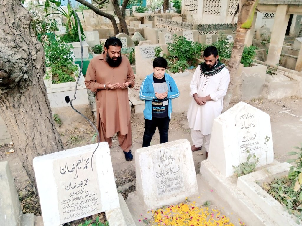 atifbaloch786's tweet photo. Shaheed Kashif Baloch.
28th December 2007.
Martyred at Mehar near Dadu after offering funeral prayer of Shaheed Mohtarma Benazir Bhutto sahiba in Larkana.
May Allah rest his soul in Peace
Aameen
@BBhuttoZardari @BakhtawarBZ @AseefaBZ @SMasroorAhsan @iDrAsim @murtazawahab1 https://t.co/ckRKYxWJX9