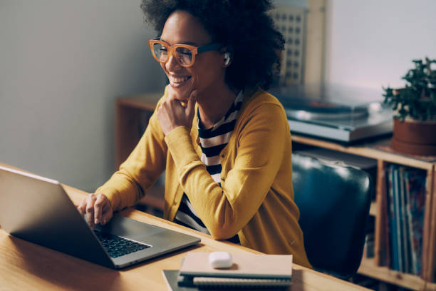 sharp_solution's tweet photo. Sharp Solutions makes it simple to stay connected as DFW's total PC specialist! We offer A-to-Z system updates, virus removal, network optimization, &amp; so much more. Book today: https://t.co/zVP5wITq7A https://t.co/X0GZH8cDMN