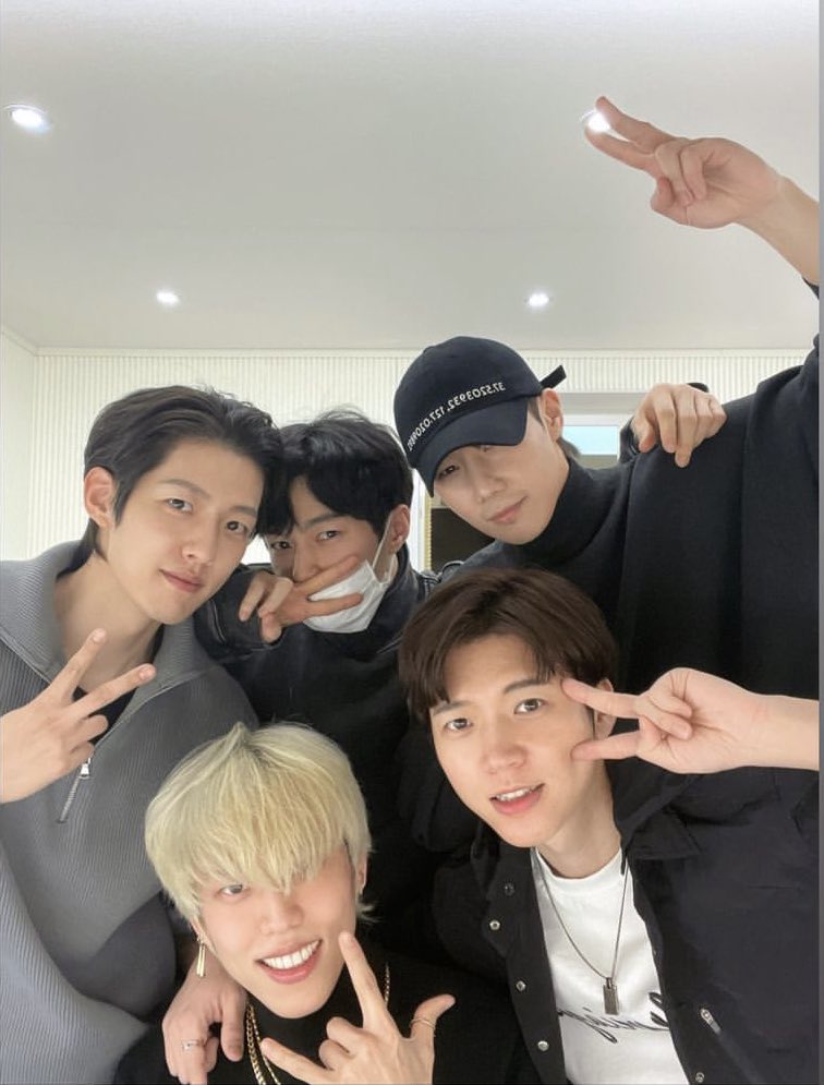 httpsinspirit's tweet photo. omgg!! my heart is so happy 🥹🫶🏻 https://t.co/EGqXB2esCU