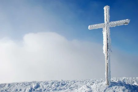 avila_extremo's tweet photo. Hoy la Cruz del #piconaiguata amaneció más congelada que nunca en nuestro cerro #elavila #warairarepano #feliznavidad #FelizAnoNuevo2023 feliz #28dic #caracas #venezuela #cerroelavila https://t.co/oUo1DMs6LR