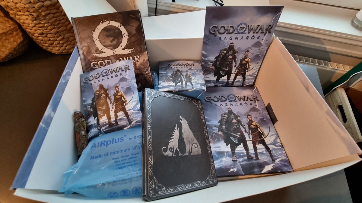 NotTonje's tweet image. Want to win some God of War merch?
Retweet to join! 

#giveaway #GodofWar #GodofWarRagnarök #PlayStation