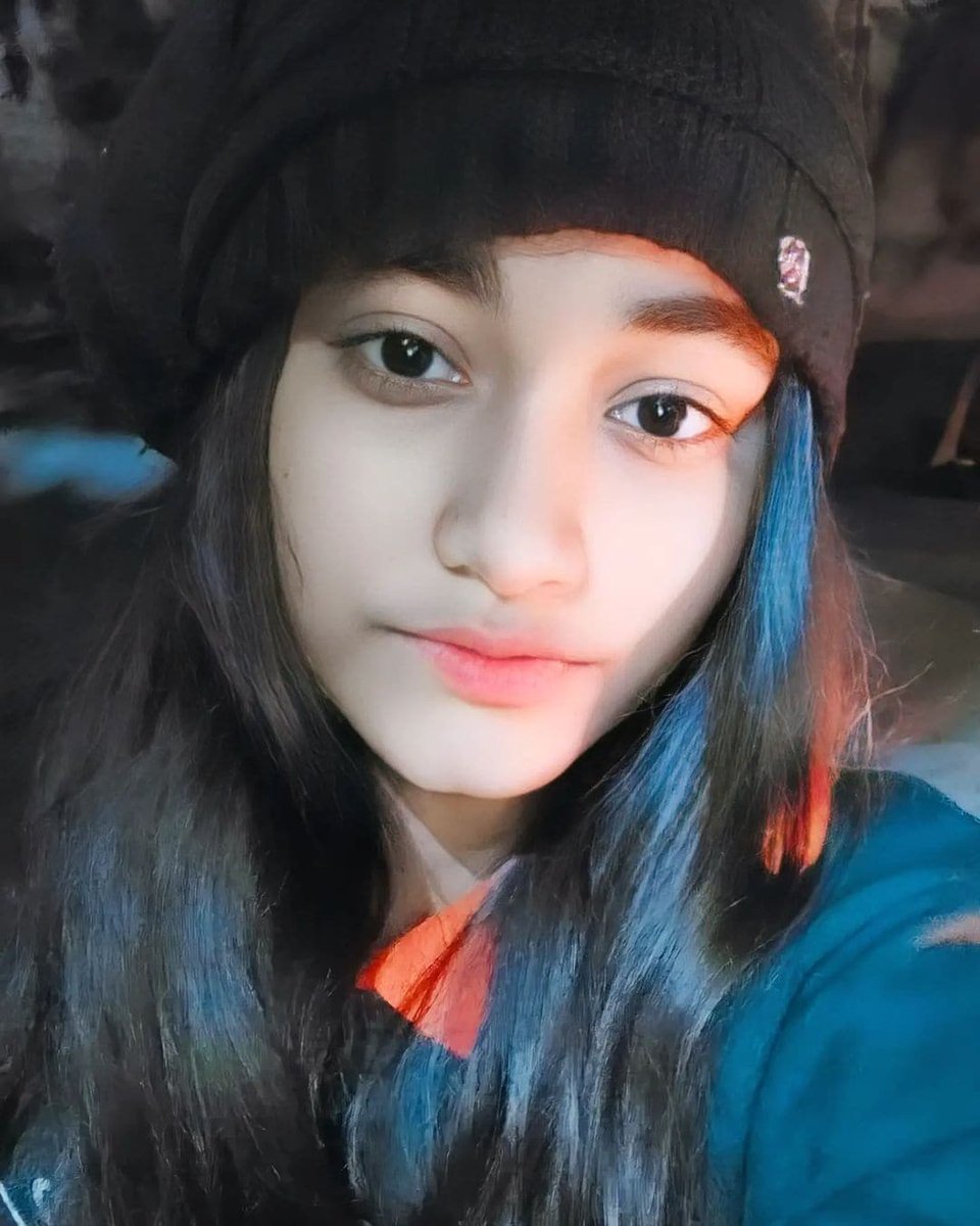shivagi_singh's tweet photo. #photography #photoshoot #photooftheday #photo #feedpost #explorepage #trending #nehakhatun #neholic #cute #style https://t.co/Qp6E9mCwJ4