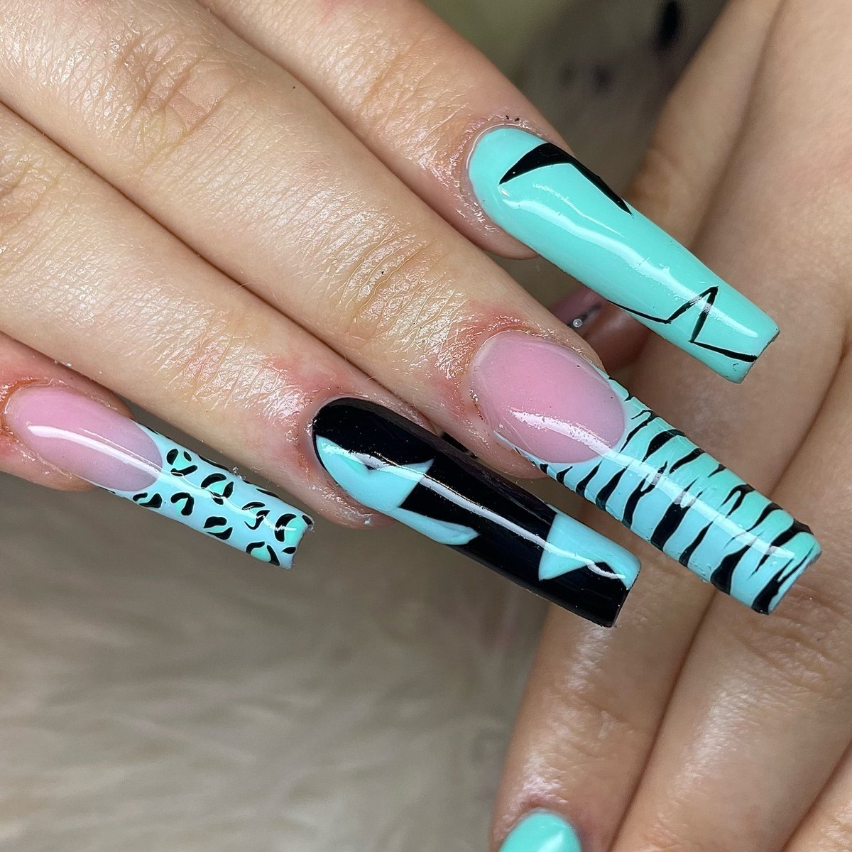 StourbridgeNail's tweet photo. Tel 01384 376677 for appointments ❤️ https://t.co/AeDHauQWFR