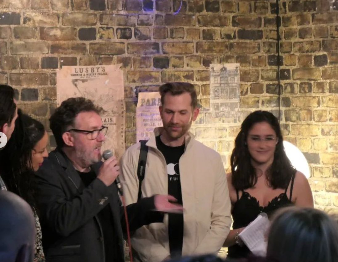 VJTweeting's tweet photo. 2022 career moments I'm proud of:
1: Getting presented an award from Justin Benson &amp; Aaron Moorhead at @LondonIFF @GenesisCinema 
2: @CathyElizaTyson watching &amp; rating our film 🙌@WarrenDudley73
3: GOING TO CANNES 
4: Erry time me and mine SERVED on the red carpet/press wall 🥹❤️ https://t.co/VqYxVQHPt5