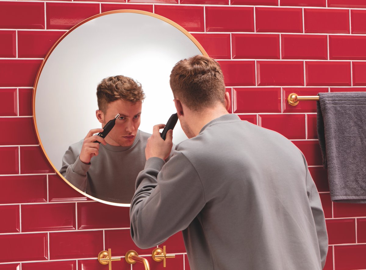 Tous les détails seront soignés avec la tondeuse précision Trim Fit. 
Nez, oreilles, sourcils, votre style est impeccable.