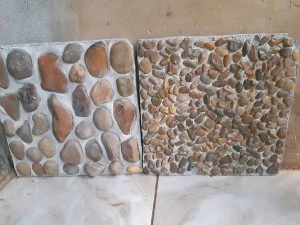 AfricaFactsZone's tweet photo. Cameroon's Eyong Armstrong produces these beautiful handmade decorative tiles.

He said his products could revolutionize interior design if he gets the support he needs. https://t.co/2GS7Lo7jVO