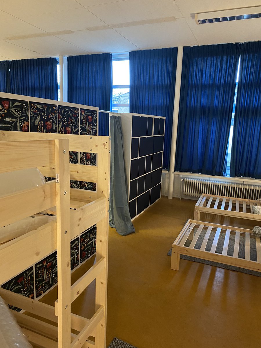 Gem_Doesburg's tweet photo. Kijkmoment voor de buurt bij Horizon De Ooi. Hier worden in het nieuwe jaar vluchtelingen uit de Oekraïne opgevangen. #veelinteresse #betrokkenbuurtbewoners #welkom https://t.co/Mie4oilNE7