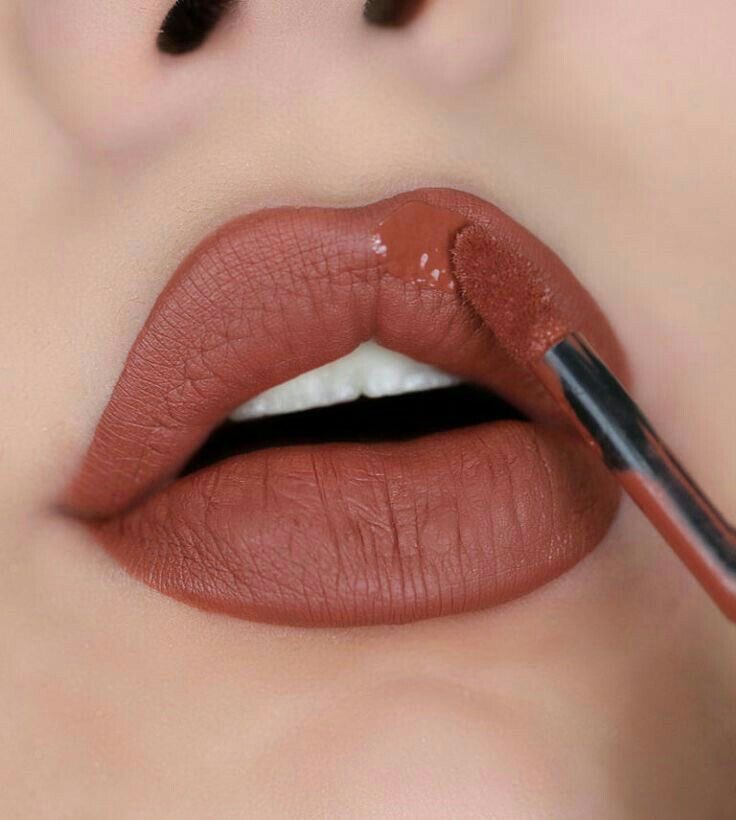 rekombrgshopee's tweet photo. Produk lipcream lokal punya✨

-A Thread https://t.co/iqqJRoBoGM