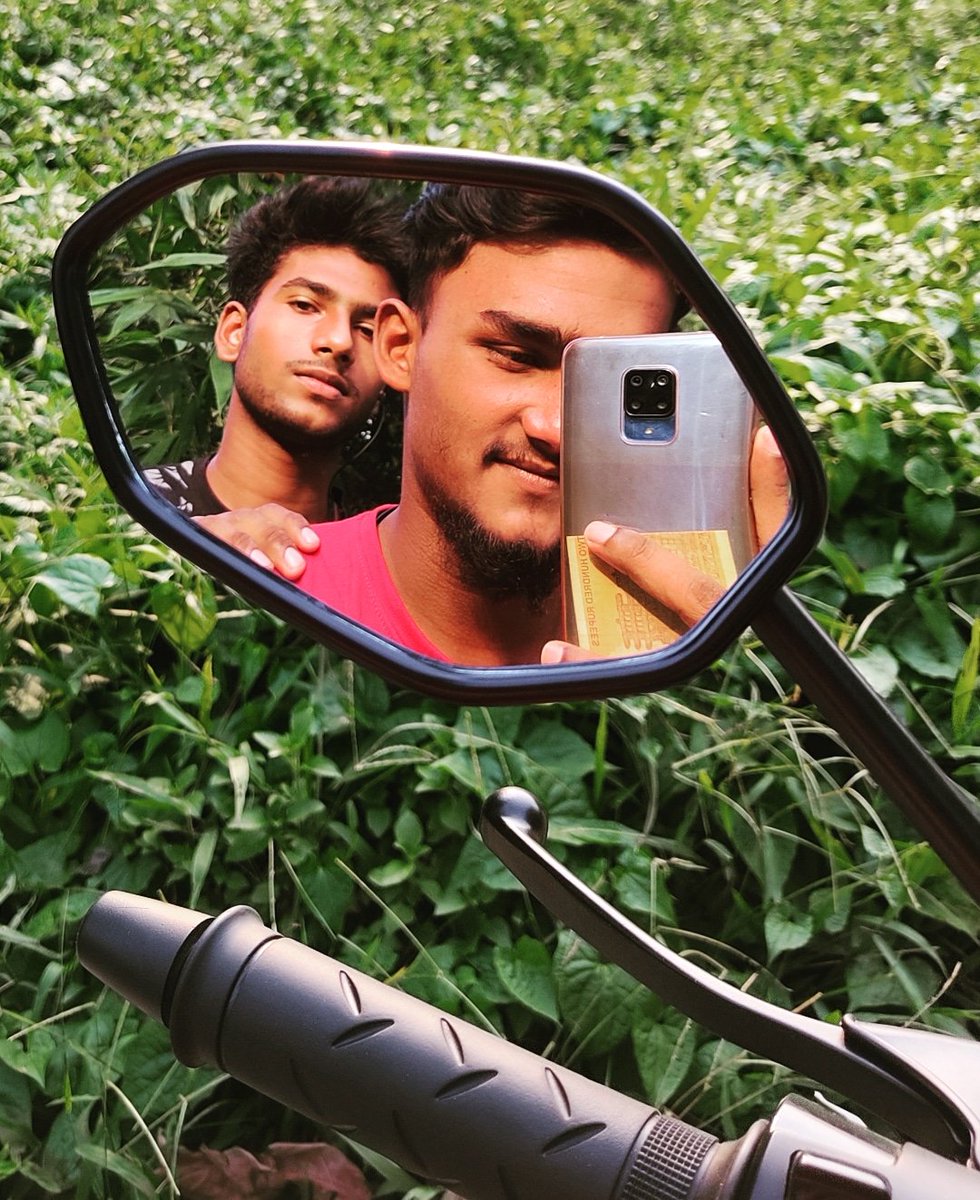 _TS_VLOG_'s tweet photo. Love u bro❤❤ https://t.co/nrHT94gFHd