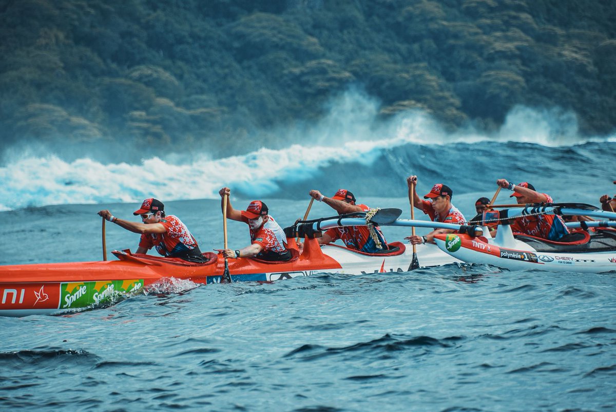 VilleDesSables's tweet photo. L'esprit sablais souffle sur tous les océans🌊
Félicitations à l'équipe sablaise #CKCL pour sa 3e participation à la #HawaikiNuiVaa 🌺
Malgré 1 édition périlleuse nos Sablais n'ont rien lâché et se sont hissés à la 45e place.
1 bel exemple d'esprit d'équipe & d'aventure ! https://t.co/H0BYl0hKbL