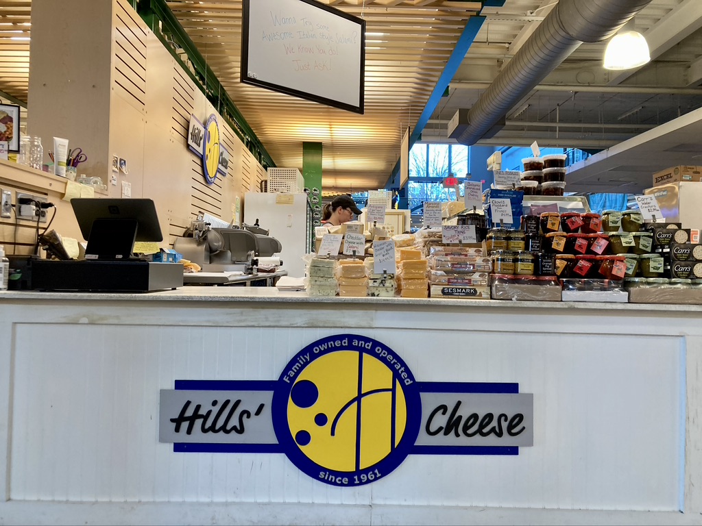 Stop by Hills' Cheese tomorrow and pick up delicious cheese and spreads for your New Year get-together! We'll be open Thursday from 9am-5pm.