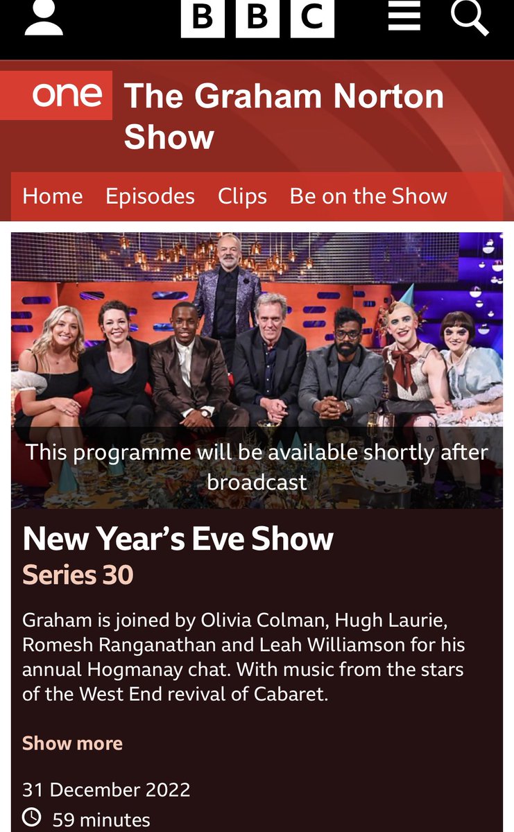 MrhughLthebest's tweet photo. Taking the stage #HughLaurie #bbc #smile #happy #goodtosee #theamazingmaurice https://t.co/ZVEtcOsRno