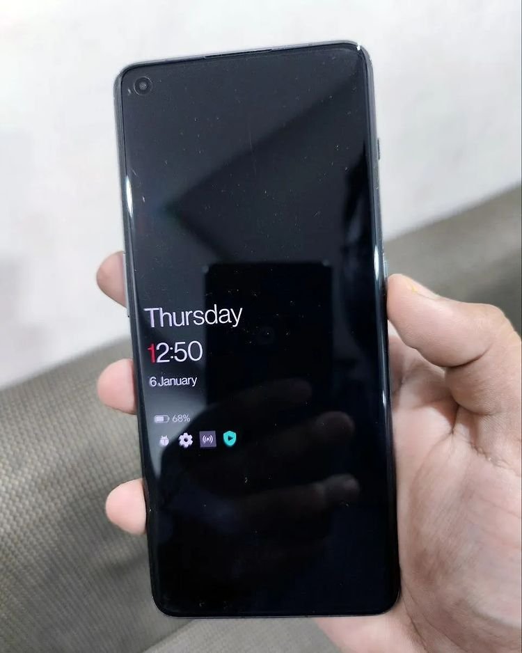TechScoreNY's tweet photo. ONEPLUS 11 in-hand 😱😇
#oneplusevent #techtuesday https://t.co/xbfacVx5Bc