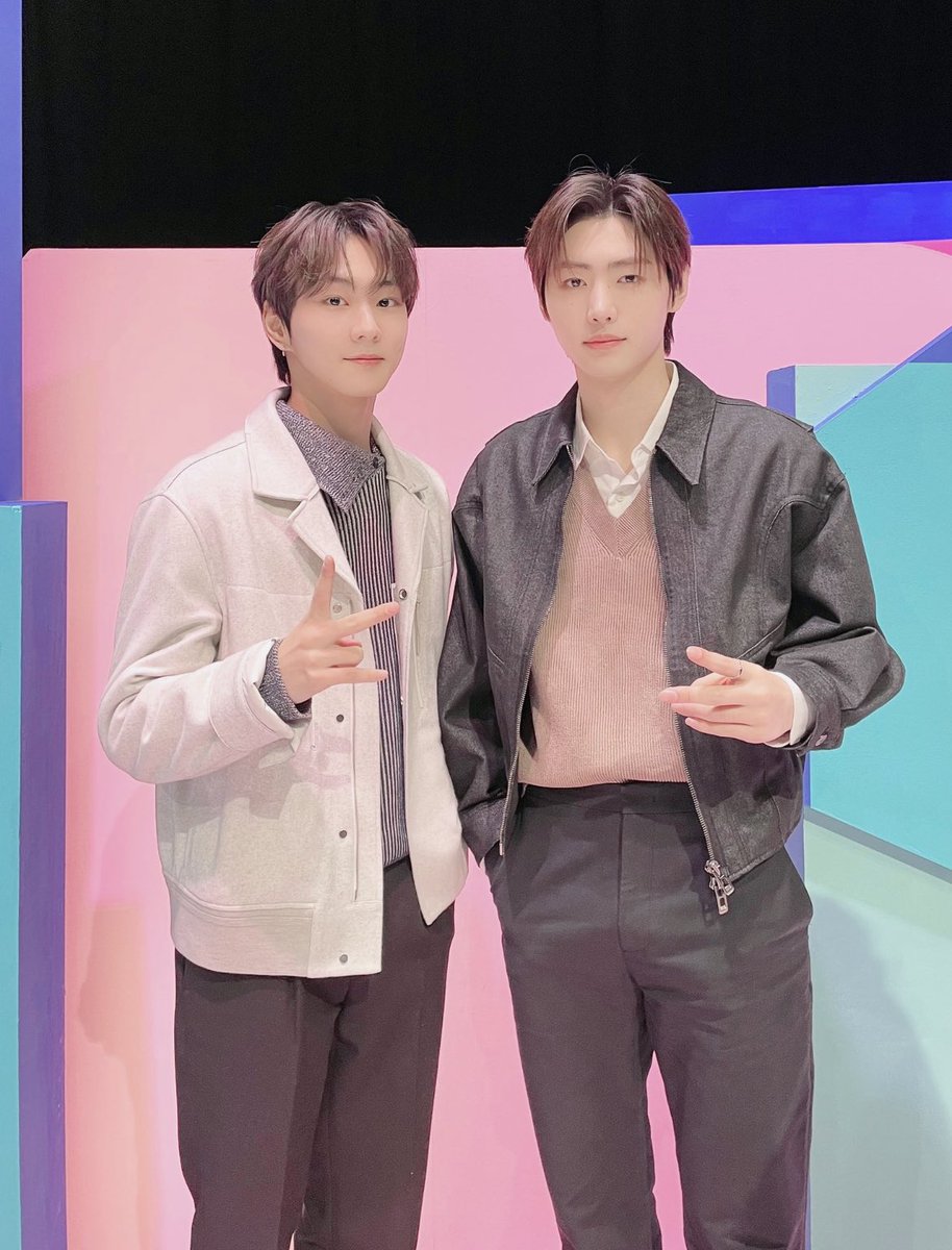 syzip_'s tweet photo. 221228
🐾 https://t.co/TygTWUlt1s
