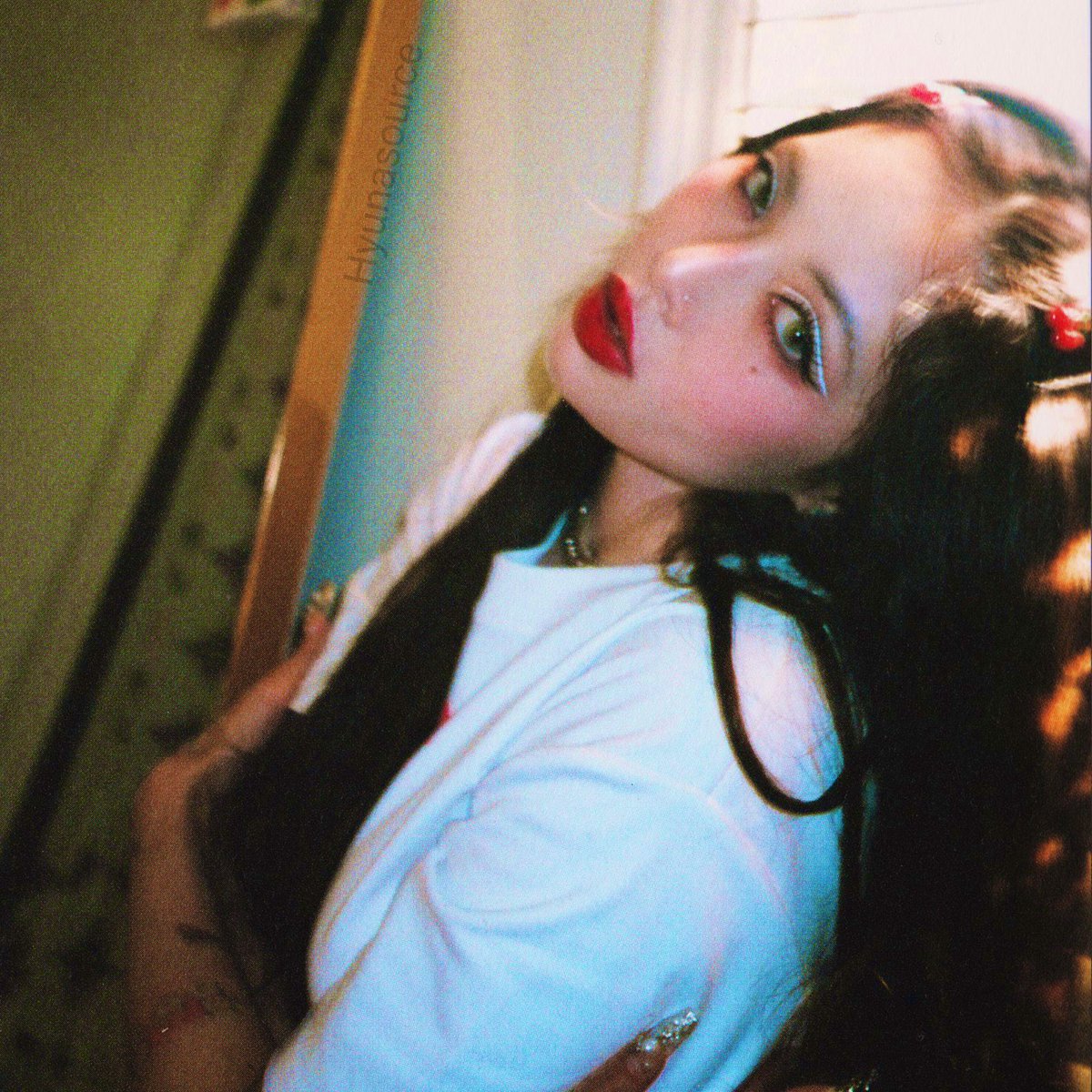 HyunA International tweet media