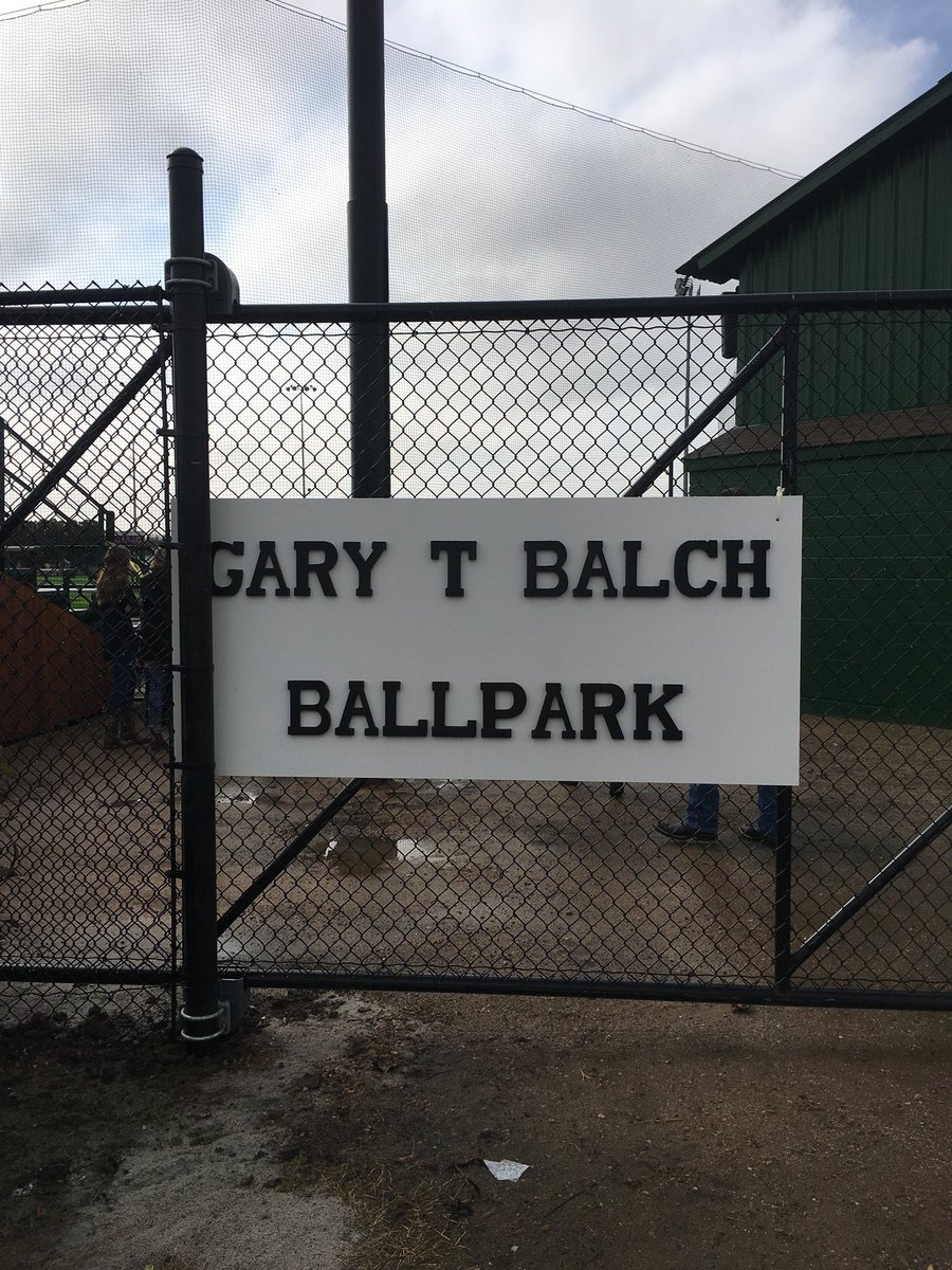 HS Baseball Fields Of America! tweet media