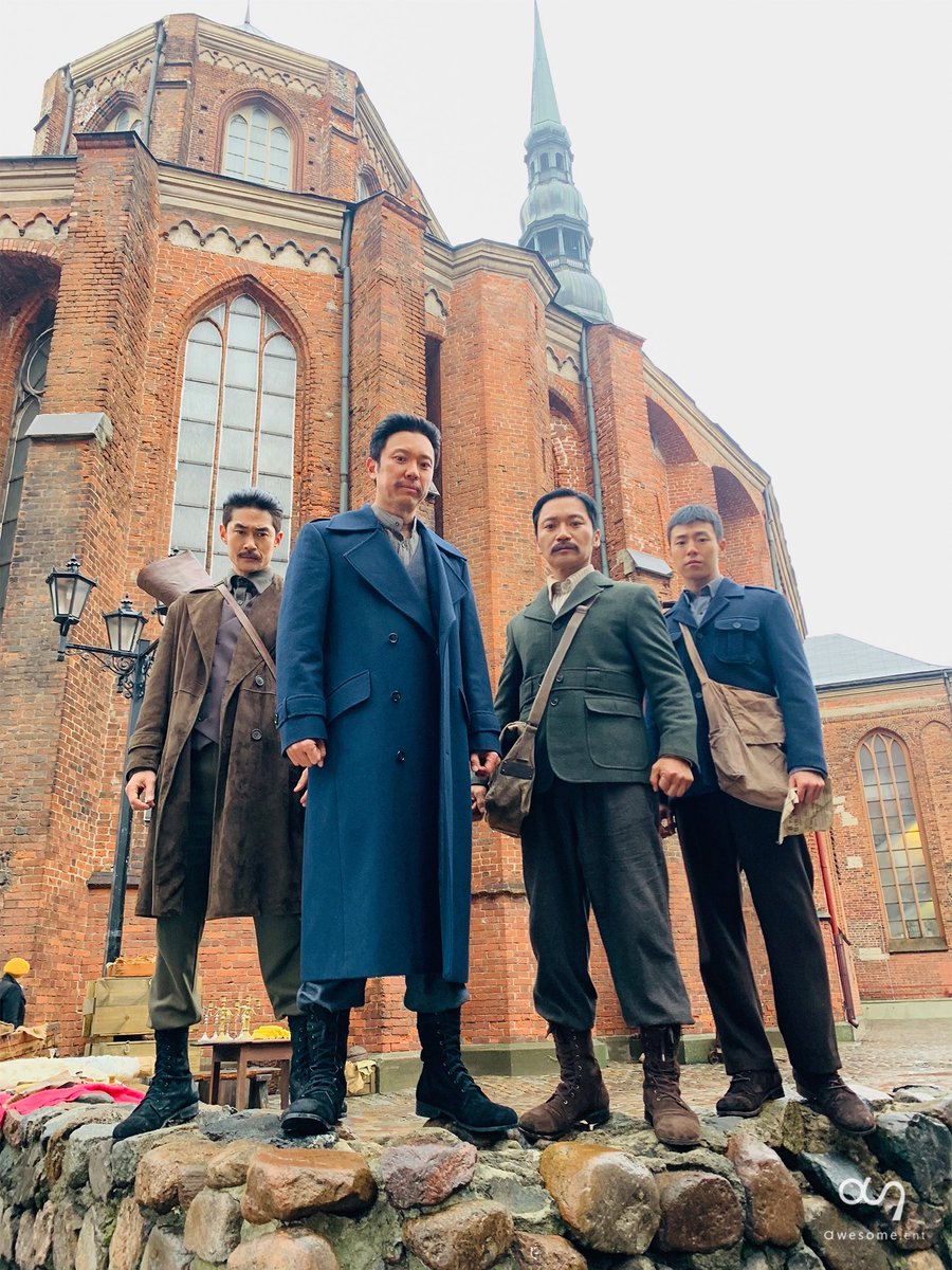 HyunwooTH's tweet photo. ภาพเบื้องหลังการถ่ายทำภาพยนตร์เรื่อง ‘Hero’ ในประเทศลัตเวีย 

#HyunwooTH #อีฮยอนอู #อีฮยอนวู
#Leehyunwoo #이현우 https://t.co/k8VC7V8xqA