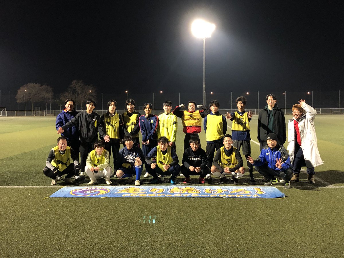 fcsmolta's tweet photo. 今日は、オールモルタウィンターでした。
最高に暖かいベストコンディションでの開催でした。
近況の報告も聞けてよかったです。
ファルコにも逆転勝ちできて、遂に勝ち越すこともできました。

次はお盆の頃の開催です。
ファルコのリベンジ狙いを跳ね返しましょう！ https://t.co/VlockEErMp