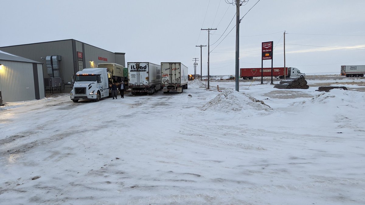 TruckinEh 🚛💨🇨🇦🇺🇸 tweet media