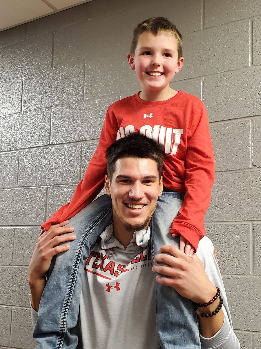 Ms.Shelton Ŧ tweet media