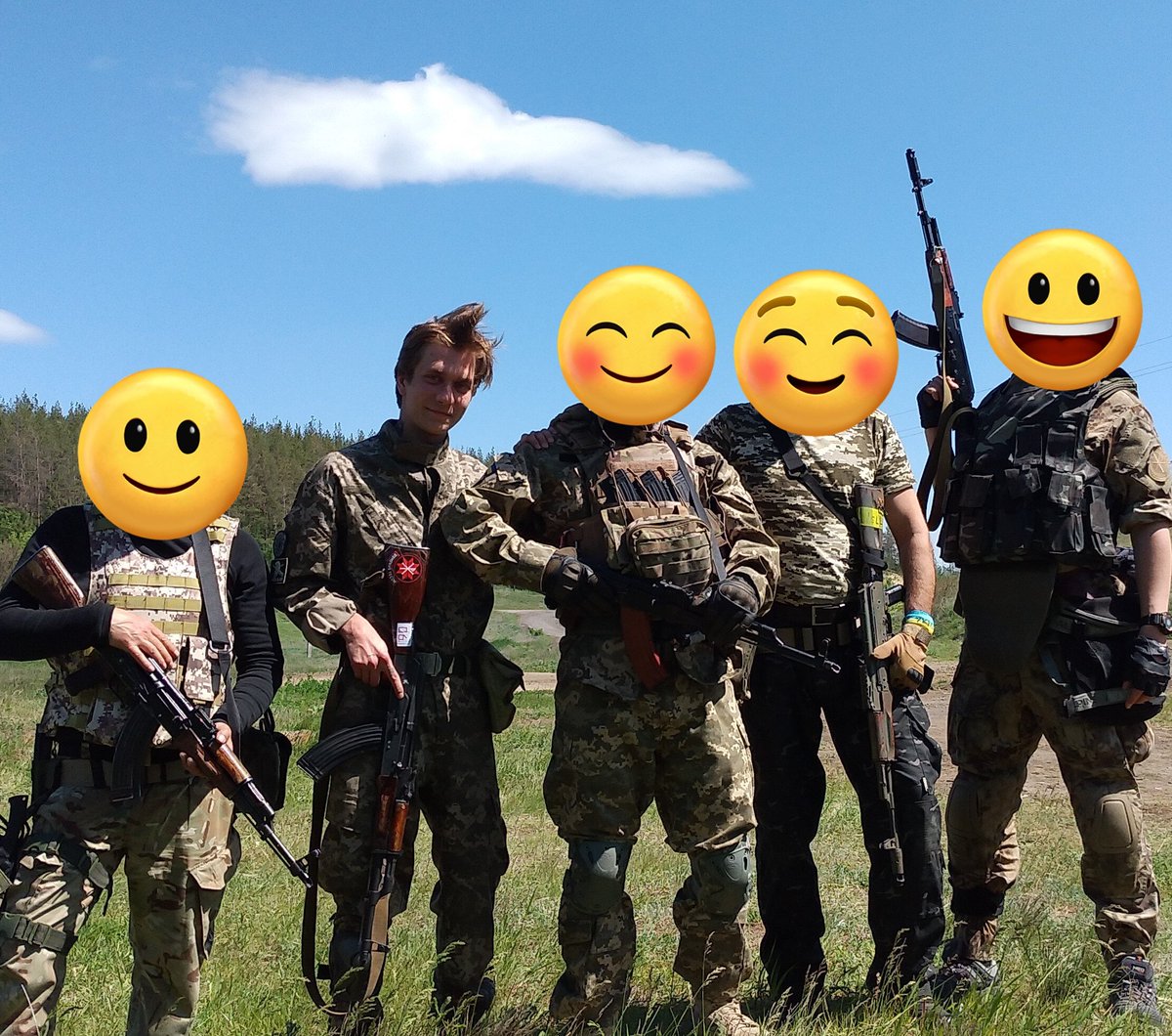 ウクライナまもる君（仮） tweet media