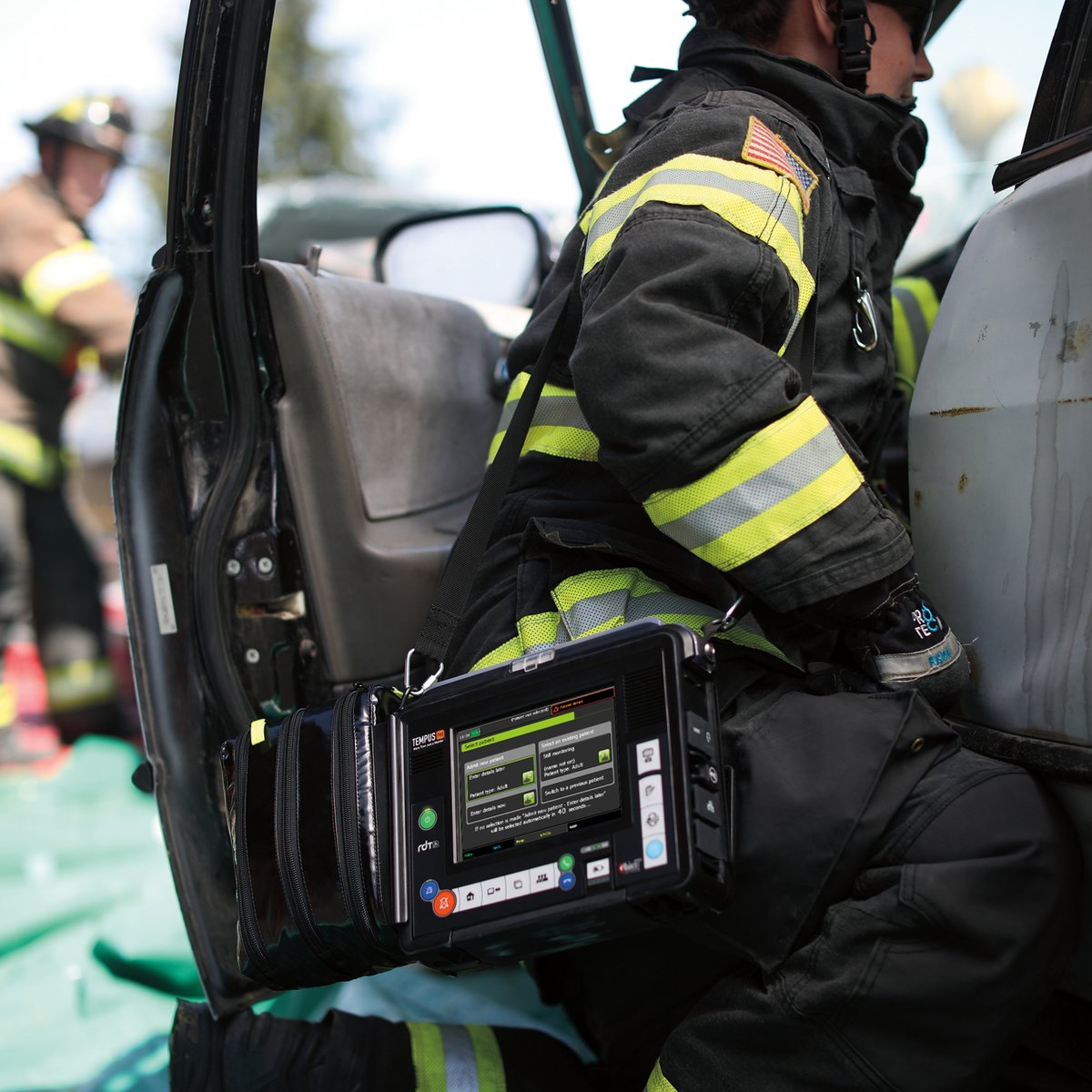 FERNOEMS's tweet photo. Rugged, precise, secure.
A glove-friendly touchscreen w multiple user-selectable display options. 

https://t.co/k41P9lUqEW

📽️https://t.co/y3gwpUnihR

Sched a demo
https://t.co/mFM2WkXksW

#WeAreFerno #Solutions #Philips #TempusPro #Monitoring #WhenItsCritical #RedIsTheWay https://t.co/NP1tjd3I1Z