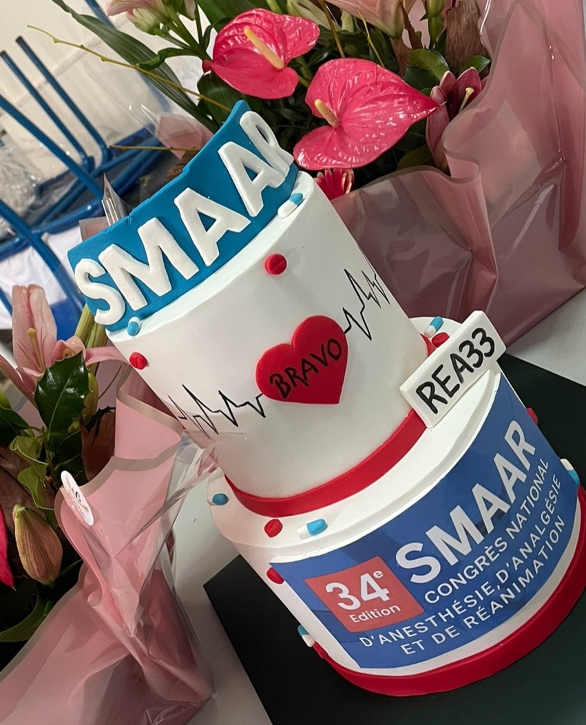 AfakNsiri's tweet photo. Merci à nos résidents ❤️de  fêter la réussite de la  34ème édition de notre congrès  national. 
🥰🥳🥳SMAAR 🥰🇲🇦 https://t.co/RawkGDsi8P