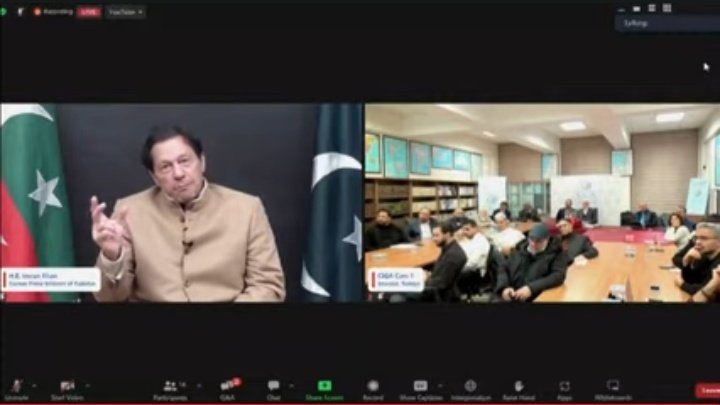 Jooookeeeerrrr's tweet photo. ترکی کے علماء اور اہل دانش سے خطاب صرف عمران خان ہی کر سکتا ہے 🔥 https://t.co/lJm194T3Hr