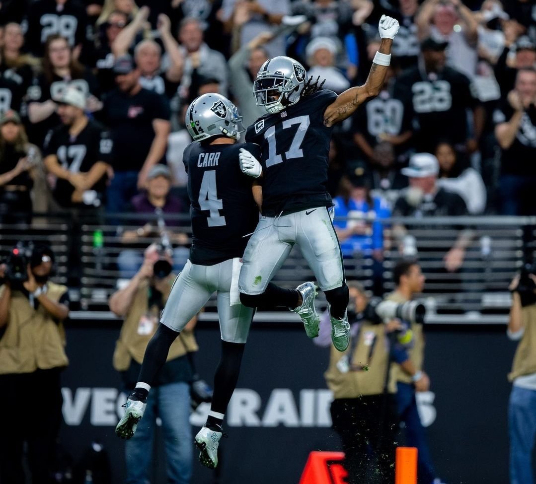 Thank you <a href="/derekcarrqb/">Derek Carr</a> You were a bright spot in years of our struggling franchise. You were more #RaiderNation than the haters will ever be. Hope you find a place where your efforts are appreciated. Good luck and thanks for the good moments #Raiders