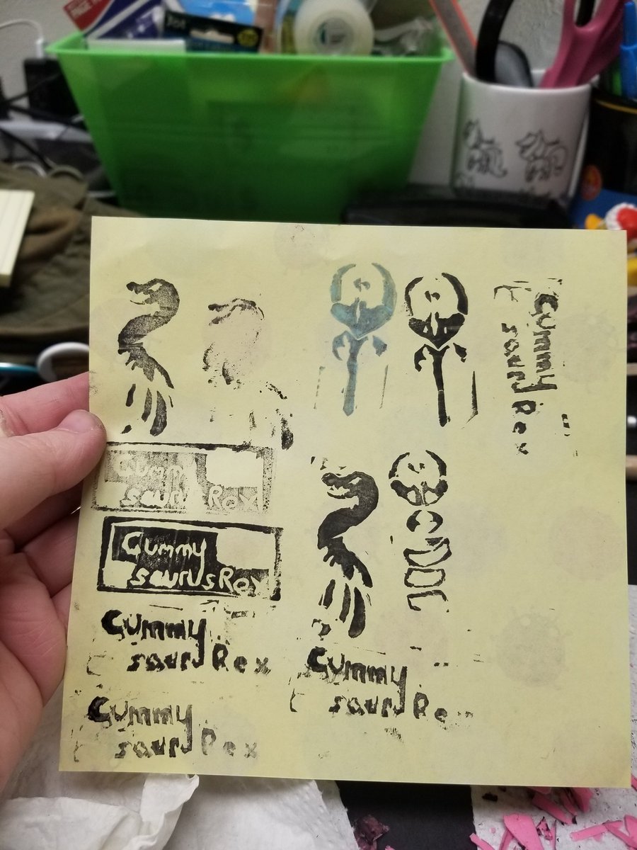 Gummysaurusrex_'s tweet photo. Trying something new, making homemade staps, these are my first few attempts.
#stamps #stampmaking #homemade #traditionalart #art https://t.co/tiy4r0a2CT