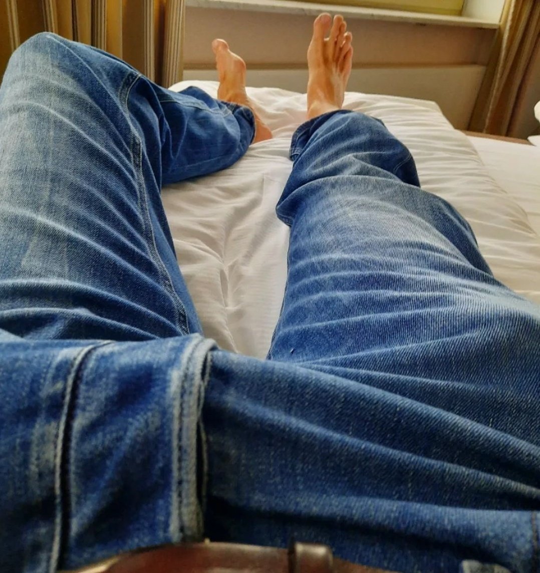 doc___xxx's tweet photo. Chilling
#gay #gayboy #gaycake #cumshot #gayass
#gaychristmas #bigbulge #bigpackage #gay #GayBoyProblems #boneralert #bonerproblems #gaycum #gaybulge #gayguy #cum #bigballs #followme
https://t.co/COWNlWT0Yx https://t.co/zwkSl3n53N