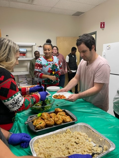 AndersonAutism's tweet photo. Ho ho ho! Holiday cheer is abundant at Violet Ave Lifelong Learning Center! The team enjoyed a meal, cookie decorating and a hot chocolate bar. Spirits are high and jolly! #HolidayParty #Happyholidays #Autism #AdultProgram #1in44 https://t.co/CQAlYcodFF