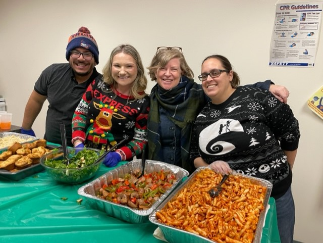 AndersonAutism's tweet photo. Ho ho ho! Holiday cheer is abundant at Violet Ave Lifelong Learning Center! The team enjoyed a meal, cookie decorating and a hot chocolate bar. Spirits are high and jolly! #HolidayParty #Happyholidays #Autism #AdultProgram #1in44 https://t.co/CQAlYcodFF