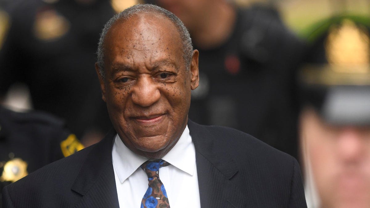 TheRoot's tweet photo. Bet You Didn’t See This Coming: Bill Cosby Will Reportedly Go on Tour in 2023 https://t.co/dE5B3UXIgN https://t.co/zRp8L6zcM4