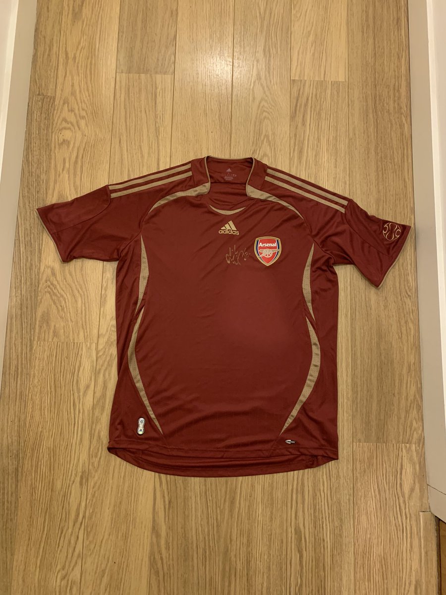 derry_hart's tweet photo. To raise money for @NervetumoursUK we have organised an online raffle with signed football memorabilia with all proceeds going towards our marathon fundraiser. 

Click the link to see all the items available: https://t.co/xtXsZMcLdc https://t.co/xS2OglcJDH
