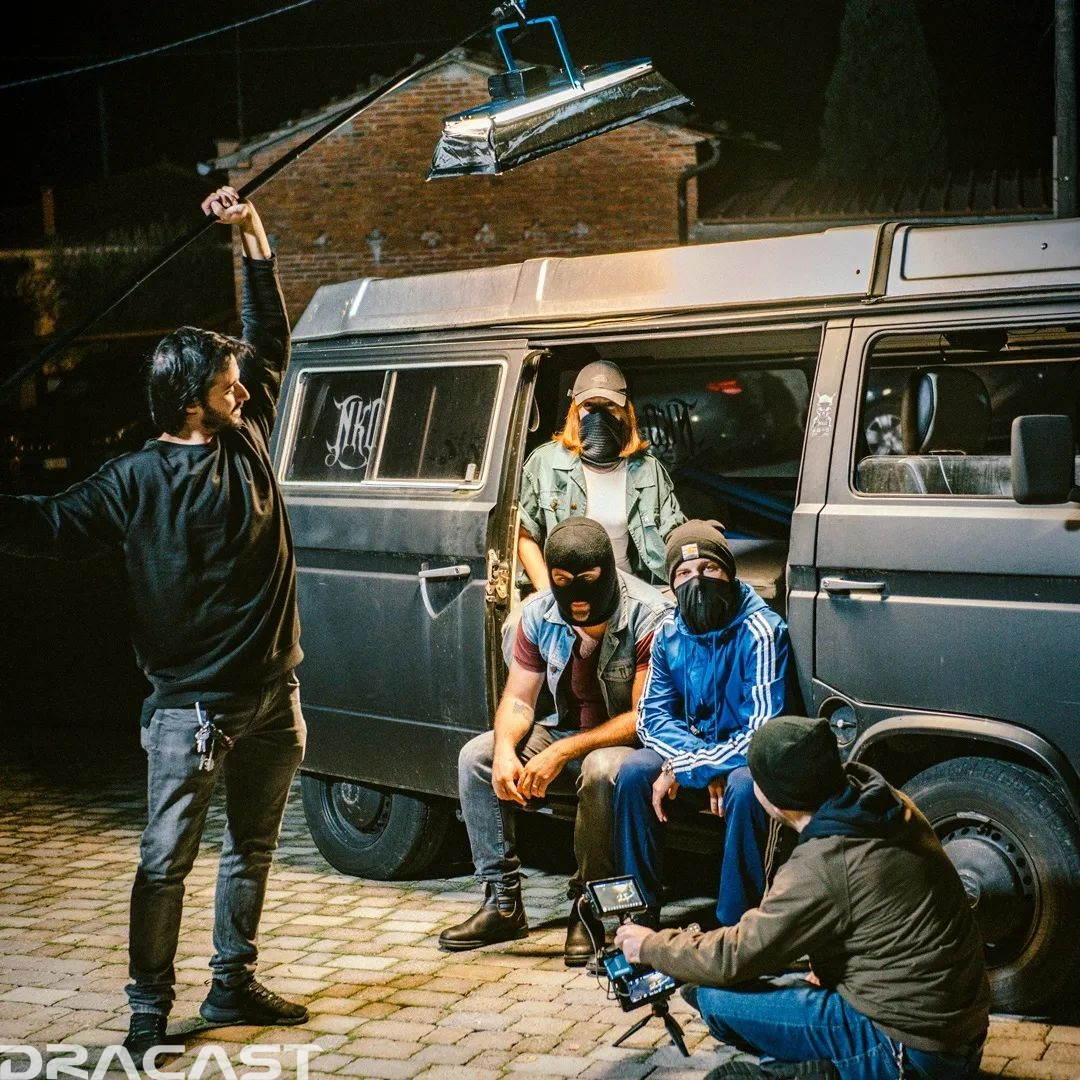 Just a cool shot from @simonerabassini_videomaker
.
.
.
.
#videoproduction #filmmakers #filmmaking #productionlife #filmproduction #filmmakinglife #cinematography #cinematographer #videography #behindthescenes #productionlighting #setlighting #lightingequipment