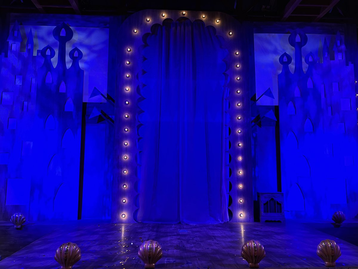 This is the set for <a href="/creationtheatre/">Creation Theatre</a> ‘s #BeautyandtheBeast Go to the show and it will fill up before your eyes with dance &amp; song &amp; joy &amp; laughter &amp; maybe a few tears too. And you will be very glad you went. It’s on till 7th Jan. It’s very, very good.