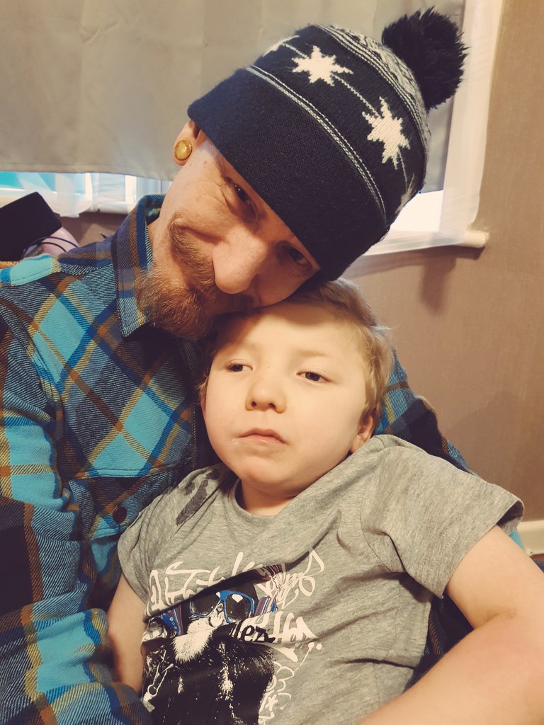 TheMumzi's tweet photo. @beepbeepkittey bless you.. thank you so much.. was really hard to get thru the day without being sad..
miss my best friend so much.. @KarmicBytes #MiniOps..
my world.. https://t.co/npXa2aDN0P