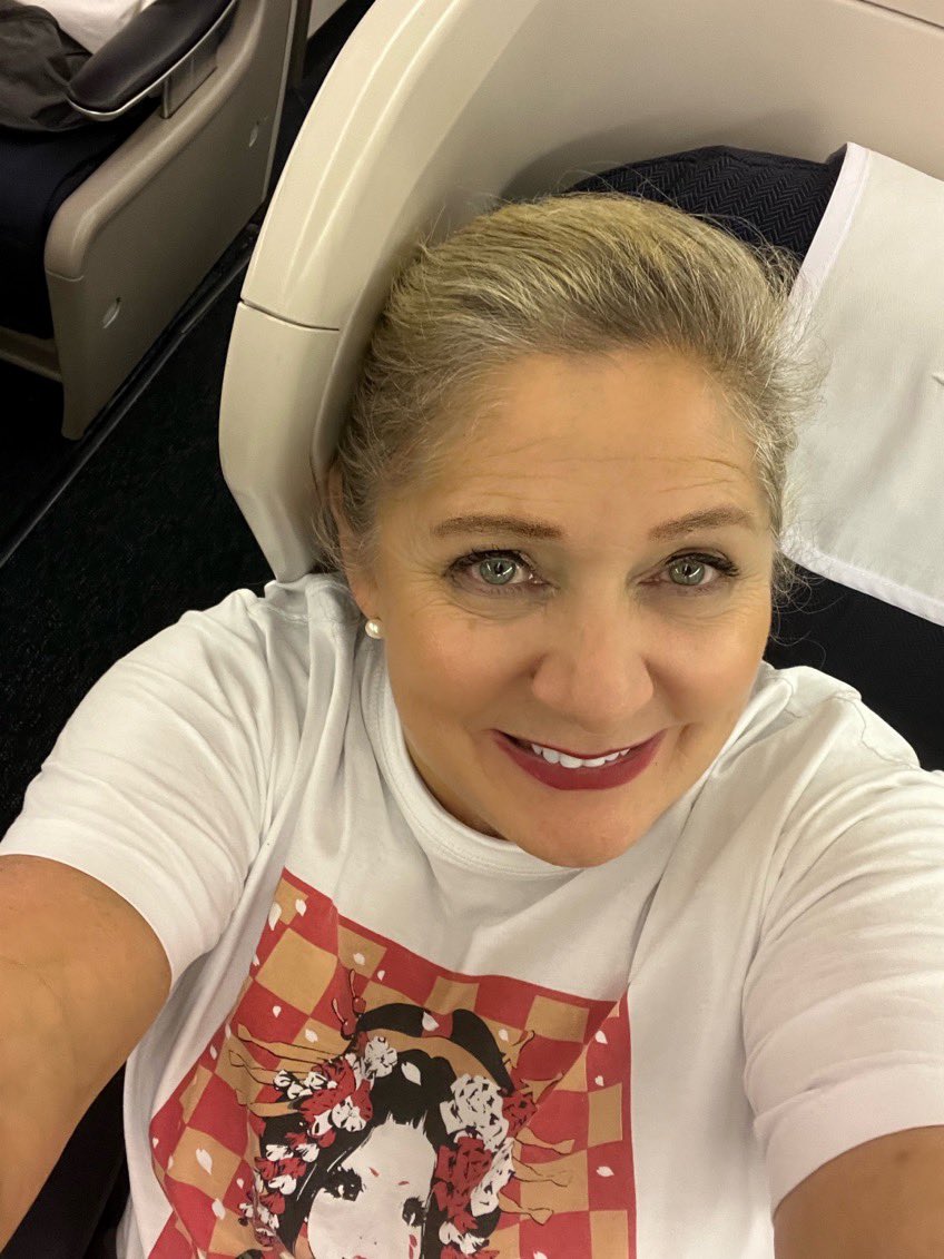 flybyday63's tweet photo. Surprises of being on standby..! ๐
I'm already comfy & settled down on my seat to enjoy a positioning flight to #Mumbai
#B777200 #BA199
G-YMMR https://t.co/H6S7upE3kl