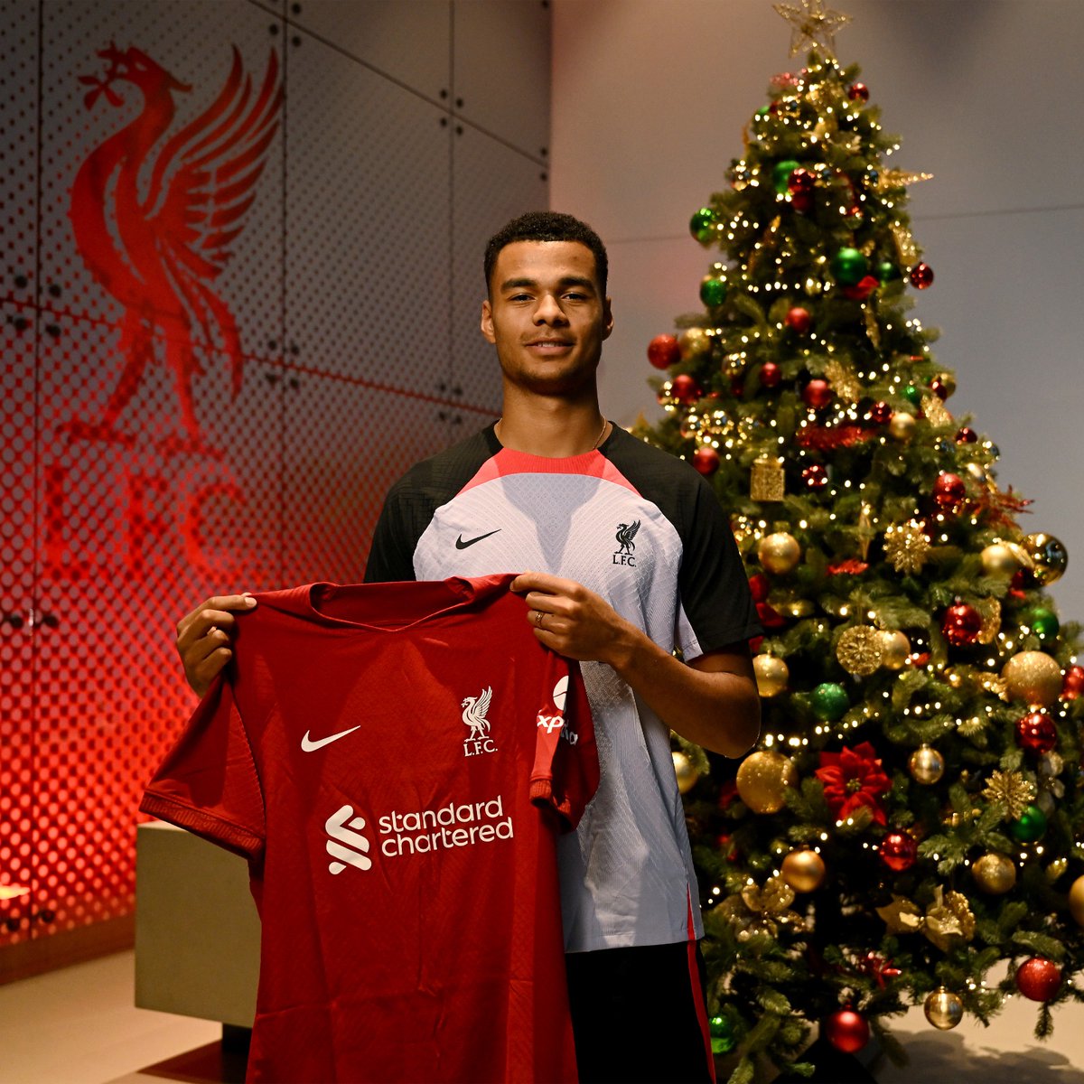 A late Christmas present for you, Reds… 🤩 🎄
