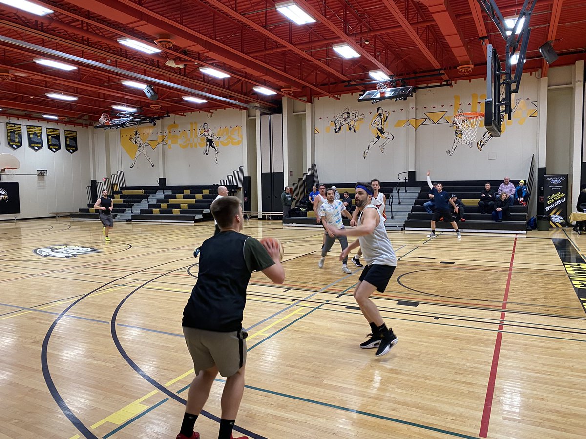 6 decades 😳 of Fellowes basketball represented this year at the FHS alumni tournament. Thank you to  <a href="/tweetputter/">Jamie MacDonald</a> &amp; <a href="/dr1427429859/">D Ryan 14</a> for organizing the event every year. Happy 2B a part of a program with a rich past, vibrant present, and a bright future <a href="/FellowesHighSch/">Fellowes High School</a>