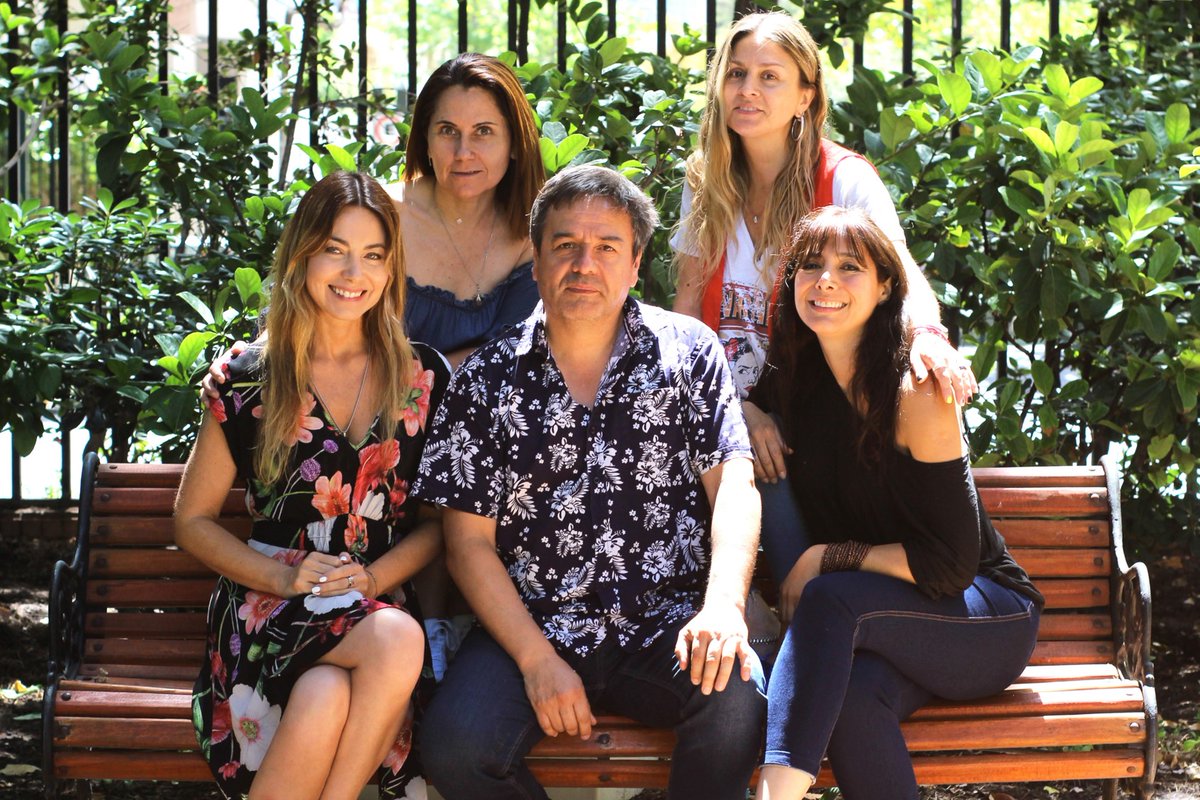 TEATRO ¡Vuelven las Sucupira! Mónica Godoy, Catalina Olcay, María José Necochea y Ana Luz Figueroa protagonizan Malas Madres culturizarte.cl/vuelven-las-su… <a href="/TeatroMori/">MORI</a>