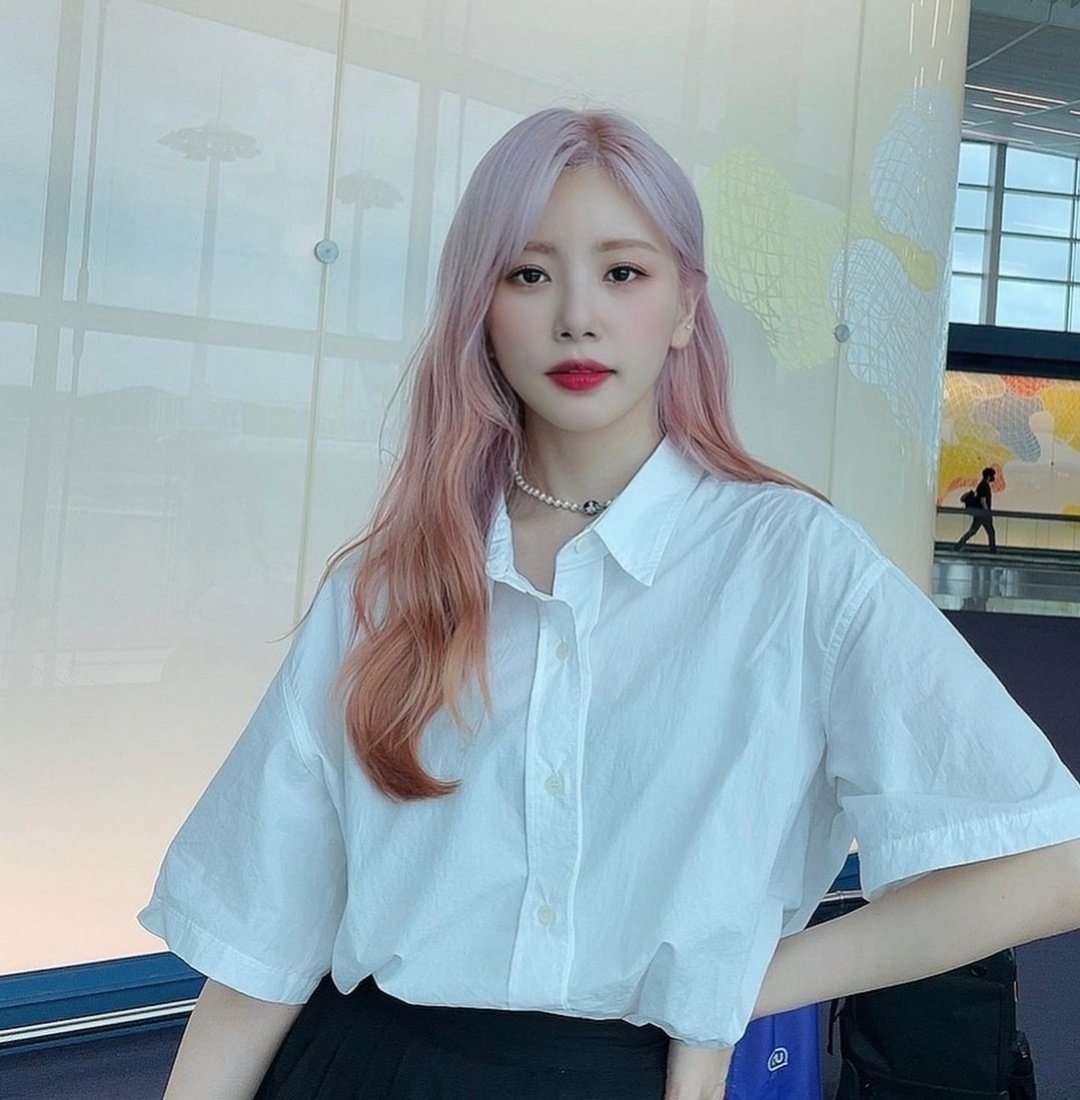 eto 📖 espada de vidro ⚢ on Twitter "o pink hair mais icônico do kpop"